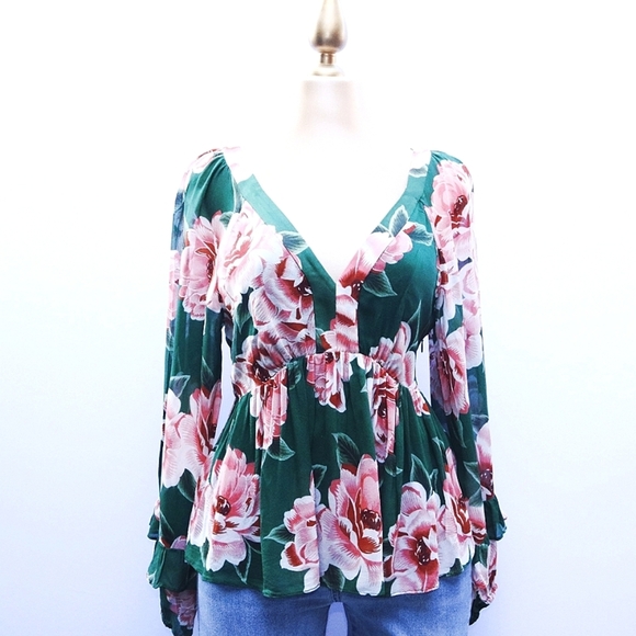 FARM Rio Tops - Anthropologie Farm Rio- Rayna Blouse, Floral Perfect For Spring & Summer, Medium